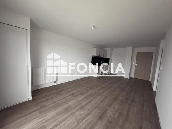 Location Appartement 2 pièces 43.95 m² - 3 RUE DU MARECHAL LECLERC Luisant 28600