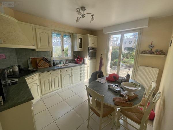 Maison à vendre à Montsûrs en Mayenne (53150), ref : 53005-2092