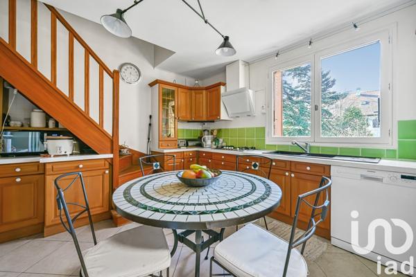 Maison 7 pièces de 170 m² à Noisy-le-Sec (93130)