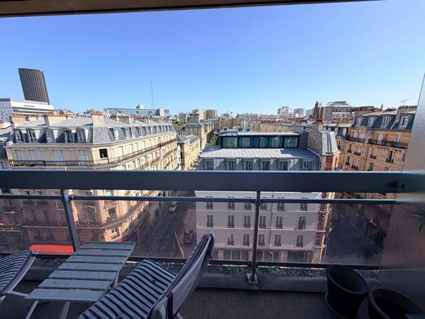 A louer - 75015 - Lecourbe - Studio - Balcon - 33.5 m² - location meublé