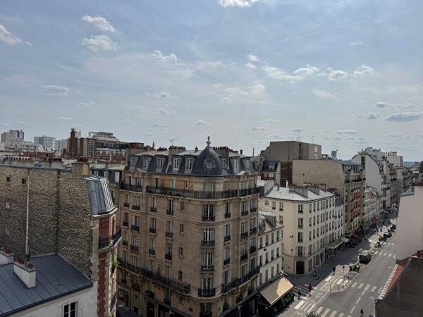 A louer - 75015 - Lecourbe - Studio - Balcon - 33.5 m² - location meublé