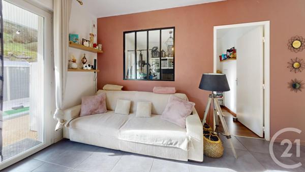 Appartement F3 à vendre  3 pièces - 49 m2 USTARITZ - 64