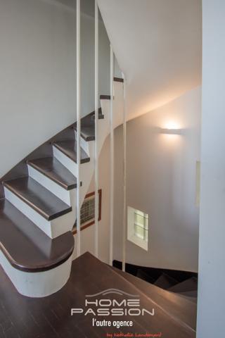 Maison
                                                                                                                                                                                                                                                                                                                        7 pièce(s)                                                                                                                                                                                                          6 chambre(s)                                                                                                                                                                                                          176  m²