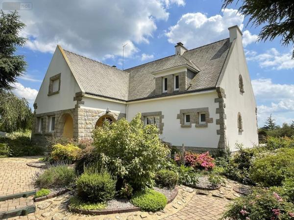 Maison à vendre à Rochefort-en-Terre dans le Morbihan (56220), ref : 30d