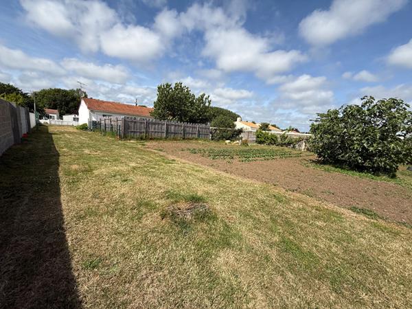 Terrain Commequiers 1269 m2