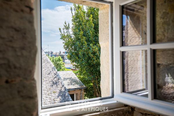 Demeure du XVIème siècle / Façade à tourelle et rénovation contemporaine au coeur du Croisic