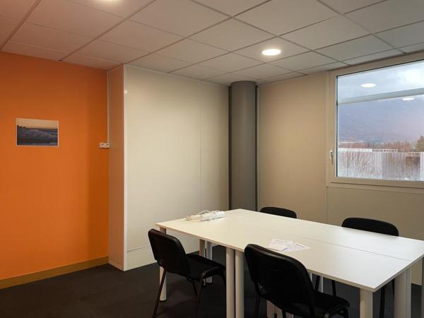 À LOUER – LOCAL COMMERCIAL – TECHNOLAC – LE BOURGET-DU-LAC