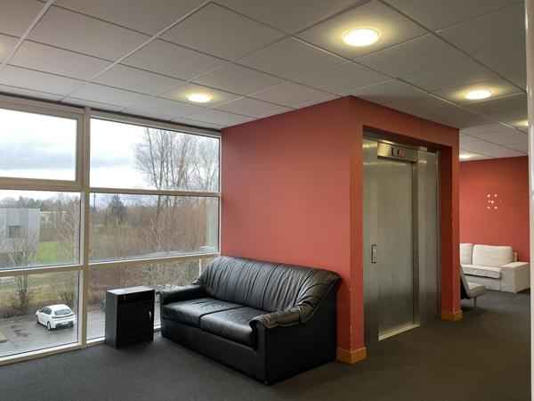 À LOUER – LOCAL COMMERCIAL – TECHNOLAC – LE BOURGET-DU-LAC