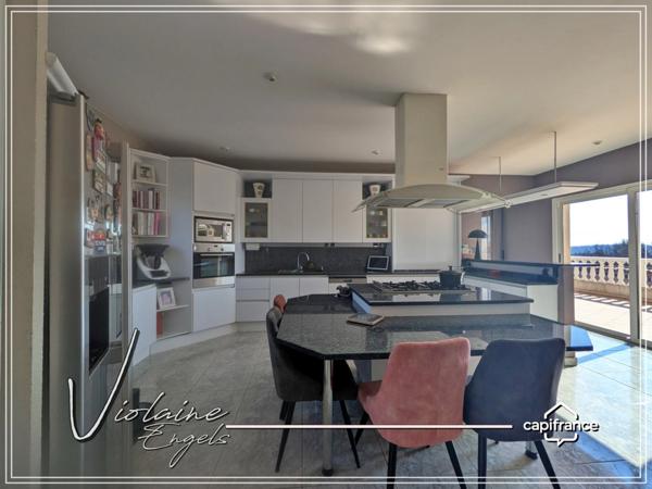 Bages – Vue mer et étang : Villa d’exception de 540 m² avec 7 suites et jardin paysager