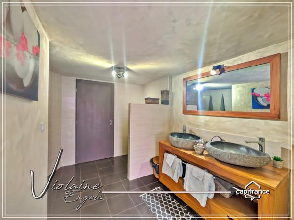 Bages – Vue mer et étang : Villa d’exception de 540 m² avec 7 suites et jardin paysager