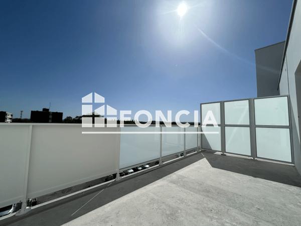 Location Appartement 3 pièces 70.43 m² - AVENUE DE BOLLAERT Lens 62300