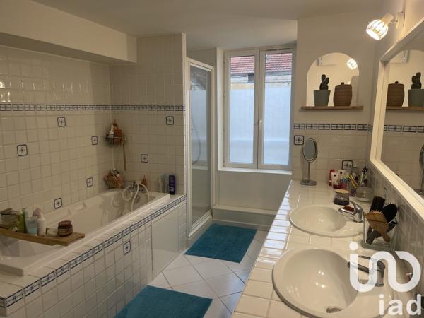 Maison 7 pièces de 150 m² à La Ferté-sous-Jouarre (77260)