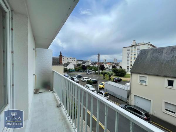 Appartement à louer 2 pièces 47.97m² Tours (37000)