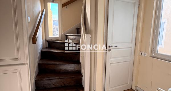 Location Appartement 4 pièces 104 m² - Valence 26000