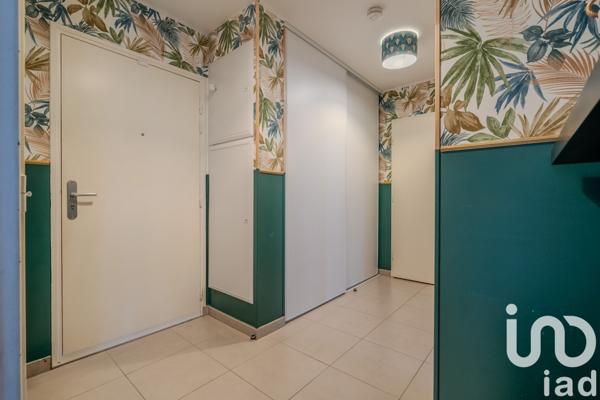 Appartement 3 pièces de 63 m² à Saint-Thibault-des-Vignes (77400)