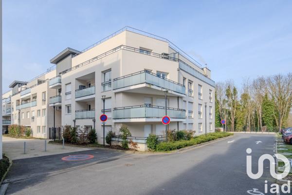Appartement 3 pièces de 63 m² à Saint-Thibault-des-Vignes (77400)