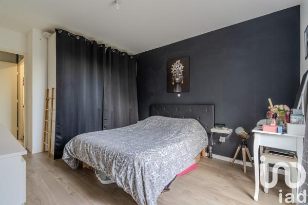 Appartement 3 pièces de 63 m² à Saint-Thibault-des-Vignes (77400)
