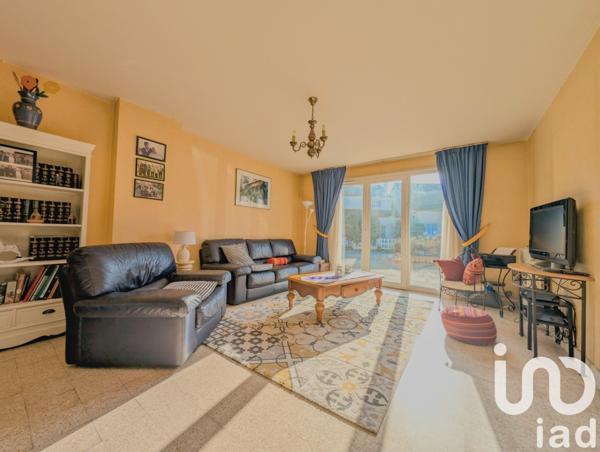 Maison 7 pièces de 141 m² à Orgeval (78630)