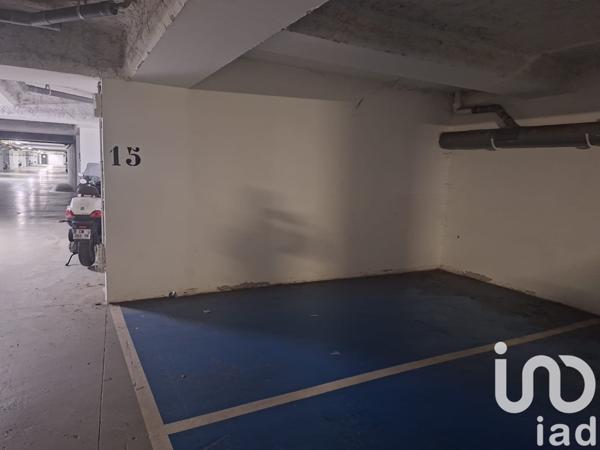 Parking à vendre 10 m² Saint-Ouen-sur-Seine