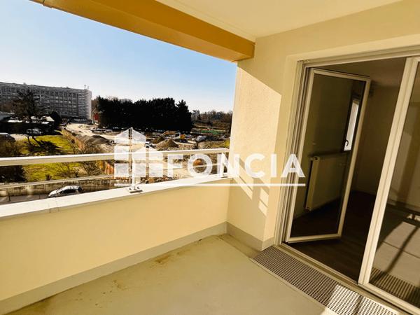 Location Appartement 3 pièces 65.91 m² - 2/8 RUE COLONEL FABIEN DU MOULIN BRULE Reims 51100