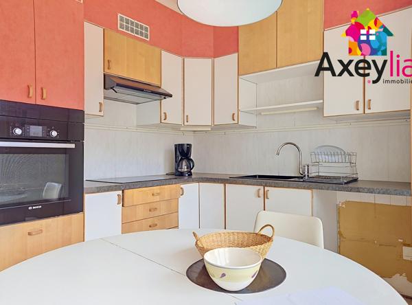 A VENDRE - ROANNE - APPARTEMENT T3 AVEC BALCON