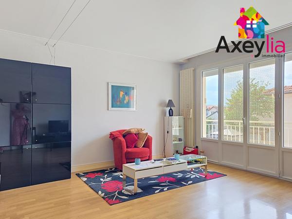 A VENDRE - ROANNE - APPARTEMENT T3 AVEC BALCON