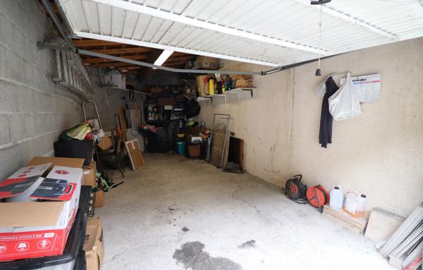 Spacieux appartement avec terrasse et garage sur Sarras (07)