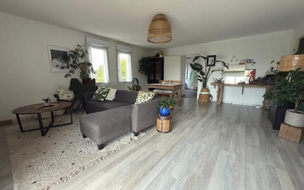 Appartement à vendre    4 pièces • 86,68 m2 Poitiers