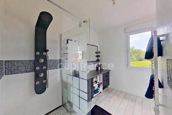 Dpt Côtes-d'Armor (22) - À vendre Saint-Agathon - Maison T6 - 160 m² - 4 chambres + studio indépendant - Terrain clos 1300 m² - Terrasse - Carport