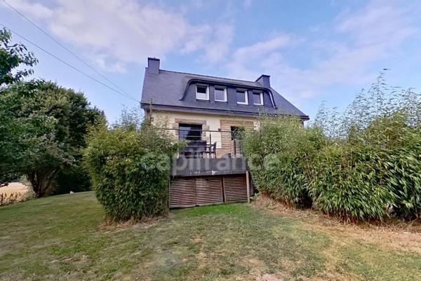 Dpt Côtes-d'Armor (22) - À vendre Saint-Agathon - Maison T6 - 160 m² - 4 chambres + studio indépendant - Terrain clos 1300 m² - Terrasse - Carport