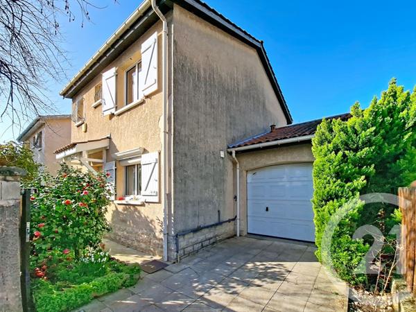 Maison à vendre  5 pièces - 101 m2 ST FONS - 69