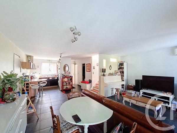 Maison à vendre  5 pièces - 101 m2 ST FONS - 69