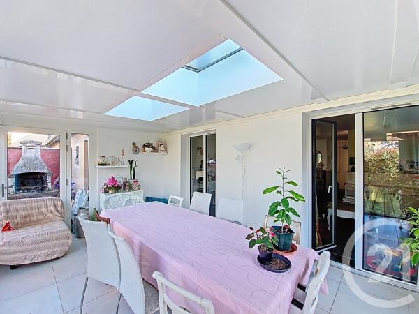 Maison à vendre  5 pièces - 101 m2 ST FONS - 69