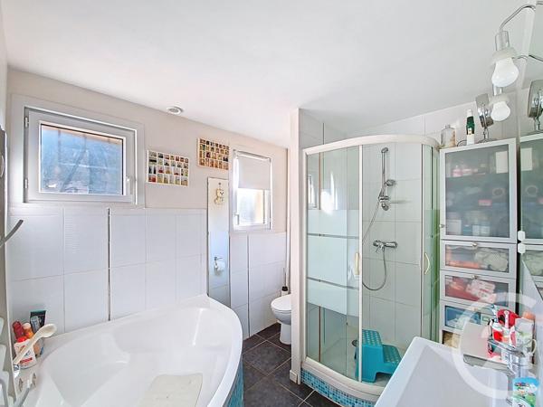 Maison à vendre  5 pièces - 101 m2 ST FONS - 69