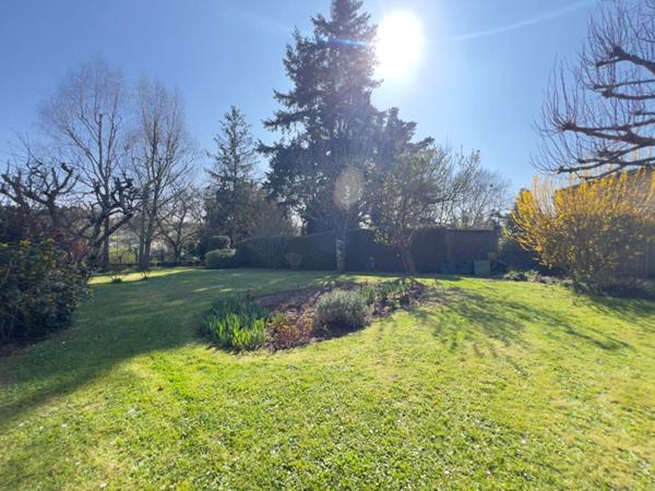 Maison Montfaucon Montigne 7 pièce(s) 206 m2