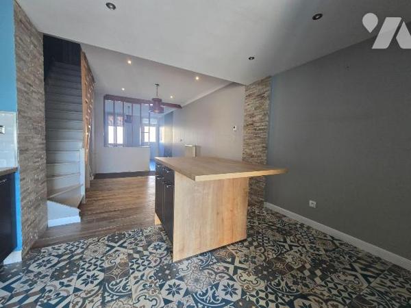 Maison à Vendre à Condé-sur-l'Escaut (59163) en Nord (59)  - ON POSE SES MEUBLES

Cette maiso...