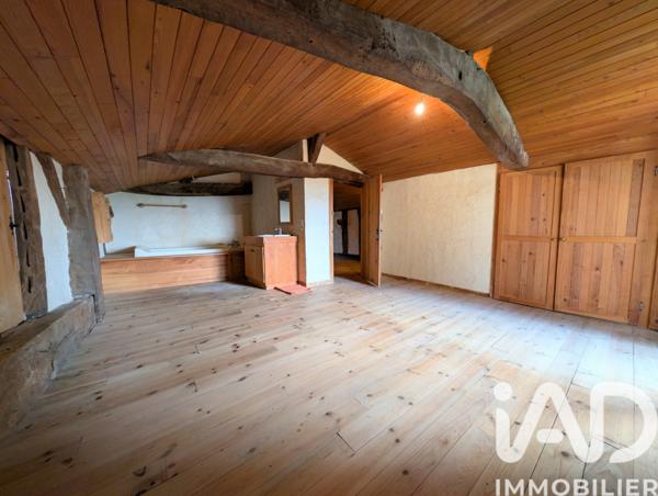 Maison à vendre 11 pièces 350 m² Saint-Étienne-d'Orthe