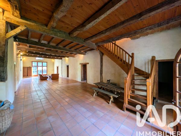 Maison à vendre 11 pièces 350 m² Saint-Étienne-d'Orthe