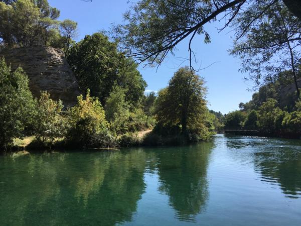 L'Isle-sur-la-Sorgue (84800) Maison de maitre à rénover sur 7000m² de parc