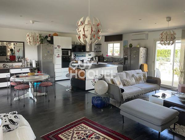 Belle maison contemporaine LINXE