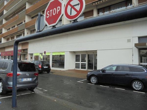Local commercial 6 pièces T6 F6 499 m² à Sarrebourg QUAI LALLEMENT 57400 à louer