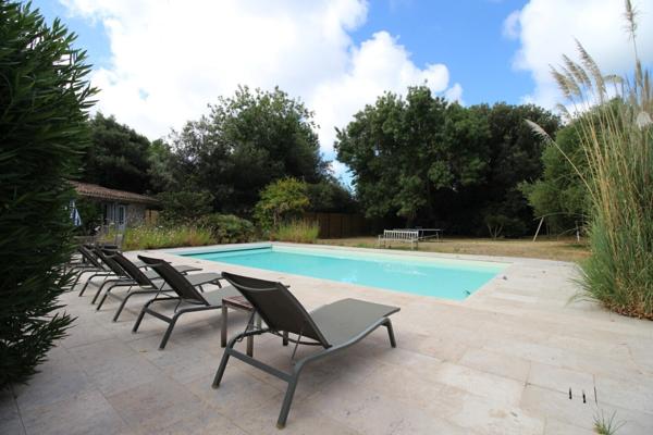 Maison familiale avec piscine chauffée – Proximité plage