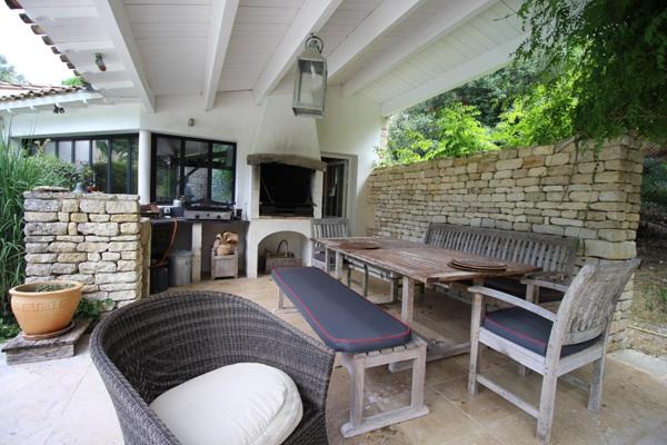 Maison familiale avec piscine chauffée – Proximité plage