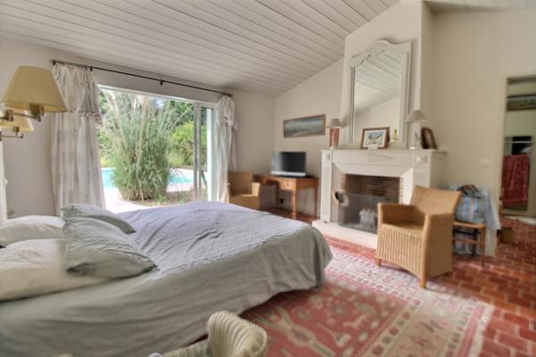 Maison familiale avec piscine chauffée – Proximité plage