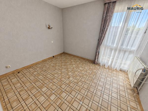 Maison de plain-pied avec jardin - SAINTE-BAZEILLE