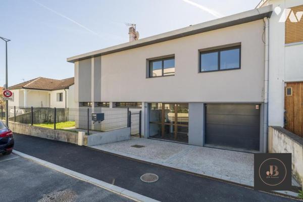 Maison F6 entièrement rénovée, jardin, terrasse.