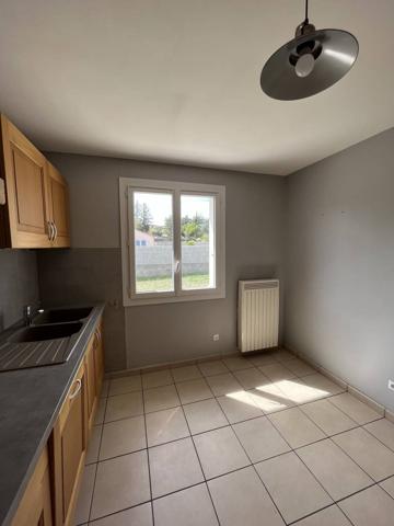 4 PIÈCES 93 M² 1125 M² MAISON INDIVIDUELLE T4 SUR LA COMMUNE DE PREAUX AVEC 1125M² DE TERRAIN