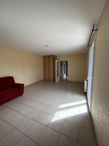 4 PIÈCES 93 M² 1125 M² MAISON INDIVIDUELLE T4 SUR LA COMMUNE DE PREAUX AVEC 1125M² DE TERRAIN