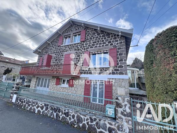 Maison à vendre 8 pièces 226 m² Le Puy-en-Velay