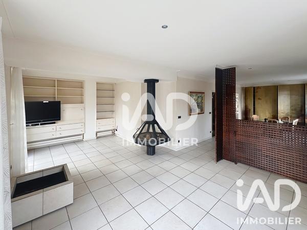 Maison à vendre 8 pièces 226 m² Le Puy-en-Velay